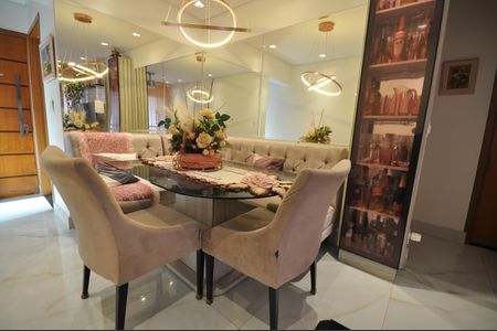 Apartamento à venda com 58m², 2 quartos e 1 vagaSala