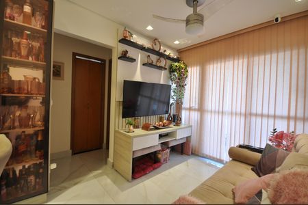 Apartamento à venda com 58m², 2 quartos e 1 vagaSala