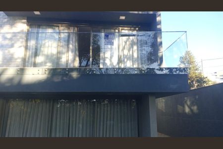 Casa de condomínio à venda com 570m², 4 quartos e sem vagaPlaca