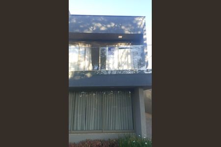 Casa de condomínio à venda com 570m², 4 quartos e sem vagaPlaca