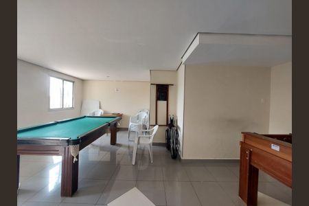 Apartamento à venda com 56m², 2 quartos e 1 vaga Apartamento à venda com 56m², 2 quartos e 1 vagaÁrea comum - Salão de Jogos