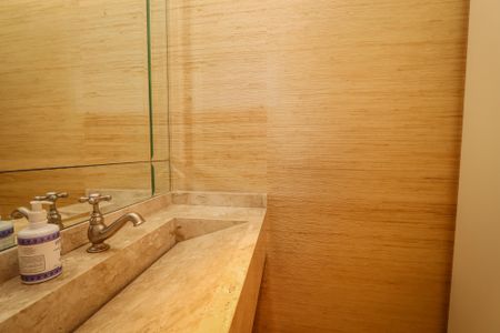 Apartamento à venda com 200m², 3 quartos e 3 vagasLavabo