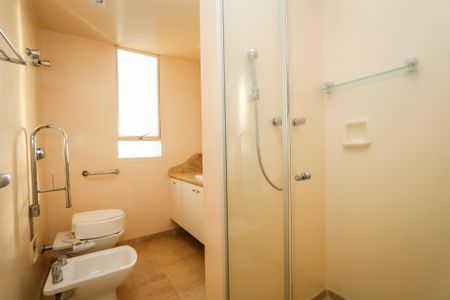 Apartamento à venda com 200m², 3 quartos e 3 vagasBanheiro da Suite Master