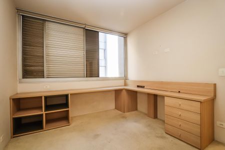 Apartamento à venda com 200m², 3 quartos e 3 vagasQuarto 3