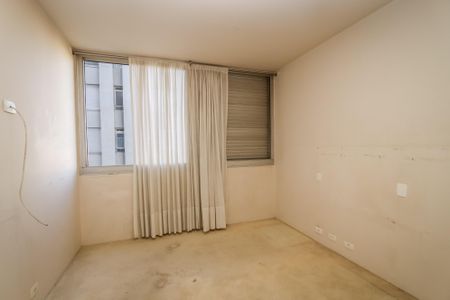 Apartamento à venda com 200m², 3 quartos e 3 vagasSuite 2