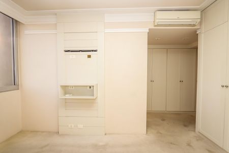 Apartamento à venda com 200m², 3 quartos e 3 vagasSuite Master