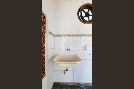 Casa à venda com 100m², 3 quartos e 1 vaga Casa à venda com 100m², 3 quartos e 1 vagaÁrea de Serviço