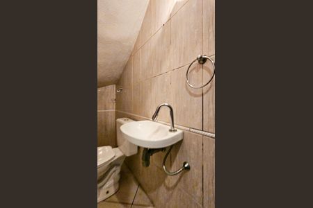 Casa à venda com 100m², 3 quartos e 1 vaga Casa à venda com 100m², 3 quartos e 1 vagaBanheiro Social