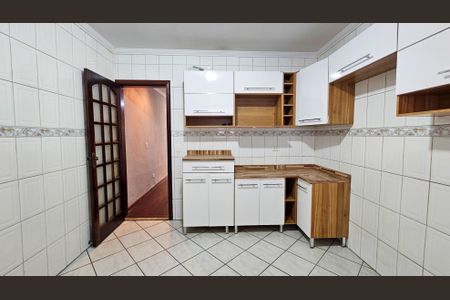 Casa à venda com 100m², 3 quartos e 1 vaga Casa à venda com 100m², 3 quartos e 1 vagaCozinha