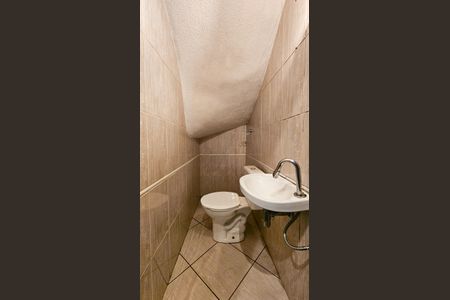 Casa à venda com 100m², 3 quartos e 1 vaga Casa à venda com 100m², 3 quartos e 1 vagaBanheiro Social