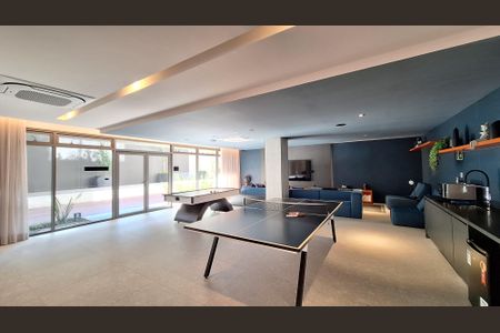 Apartamento à venda com 396m², 4 quartos e 4 vagas Apartamento à venda com 396m², 4 quartos e 4 vagasSalão de jogos