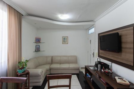 Sala de apartamento à venda com 3 quartos, 60m² em São João Batista, Belo Horizonte