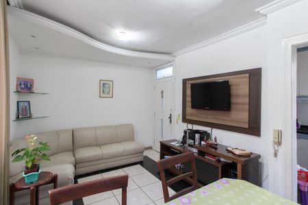 Sala de apartamento à venda com 3 quartos, 60m² em São João Batista, Belo Horizonte
