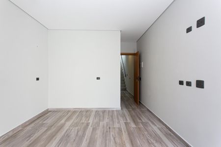Casa à venda com 150m², 3 quartos e 2 vagas Casa à venda com 150m², 3 quartos e 2 vagasSuíte