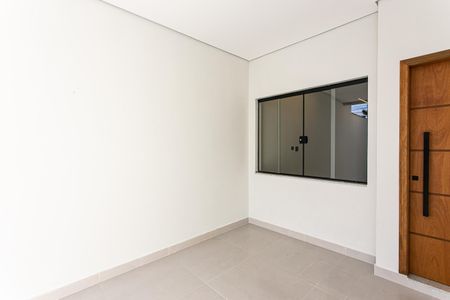 Casa à venda com 150m², 3 quartos e 2 vagas Casa à venda com 150m², 3 quartos e 2 vagasGaragem