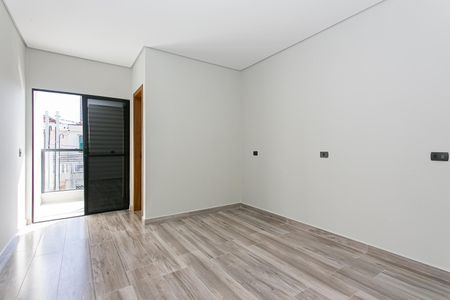 Casa à venda com 150m², 3 quartos e 2 vagas Casa à venda com 150m², 3 quartos e 2 vagasSuíte