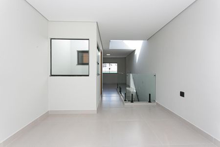 Casa à venda com 150m², 3 quartos e 2 vagas Casa à venda com 150m², 3 quartos e 2 vagasEspaço Salão de festas