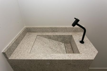 Casa à venda com 150m², 3 quartos e 2 vagas Casa à venda com 150m², 3 quartos e 2 vagasLavabo