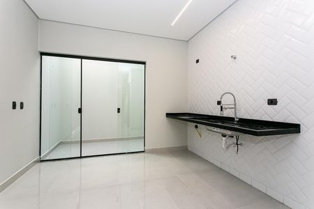 Casa à venda com 150m², 3 quartos e 2 vagas Casa à venda com 150m², 3 quartos e 2 vagasCozinha