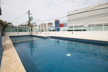 Apartamento para alugar com 64m², 2 quartos e 1 vaga Apartamento para alugar com 64m², 2 quartos e 1 vagaÁrea comum - Piscina