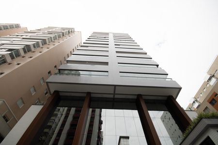 Apartamento para alugar com 78m², 2 quartos e 2 vagas Apartamento para alugar com 78m², 2 quartos e 2 vagasFachada