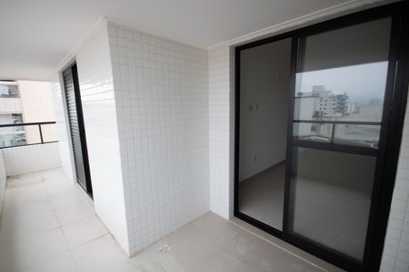 Apartamento para alugar com 78m², 2 quartos e 2 vagas Apartamento para alugar com 78m², 2 quartos e 2 vagasVaranda
