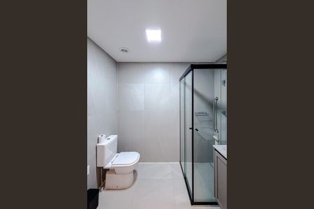 Banheiro de kitnet/studio à venda com 1 quarto, 50m² em Vila Mariana, São Paulo