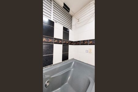 Studio para alugar com 47m², 1 quarto e 1 vaga Studio para alugar com 47m², 1 quarto e 1 vagaBanheiro