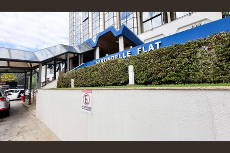 Studio para alugar com 47m², 1 quarto e 1 vaga Studio para alugar com 47m², 1 quarto e 1 vagaFachada