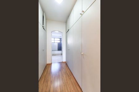Apartamento à venda com 160m², 3 quartos e 2 vagasCloset da Suíte