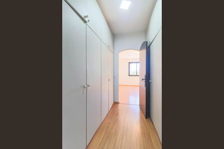 Apartamento à venda com 160m², 3 quartos e 2 vagasCloset da Suíte