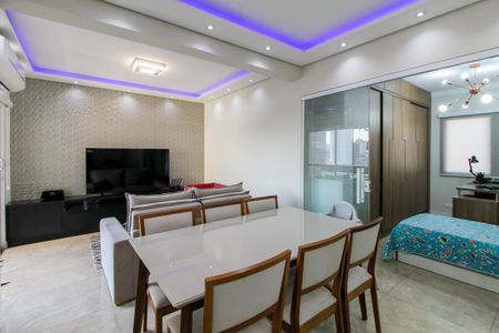 Apartamento à venda com 100m², 3 quartos e 1 vaga Apartamento à venda com 100m², 3 quartos e 1 vagaSala