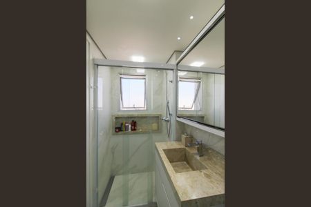 Apartamento à venda com 100m², 3 quartos e 1 vaga Apartamento à venda com 100m², 3 quartos e 1 vagaBanheiro da Suíte