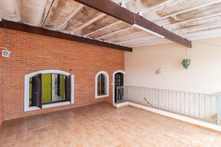 Sacada de casa à venda com 2 quartos, 130m² em Centro, Osasco