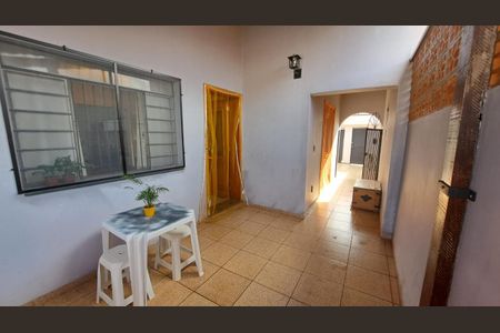 Casa à venda com 230m², 3 quartos e 3 vagas