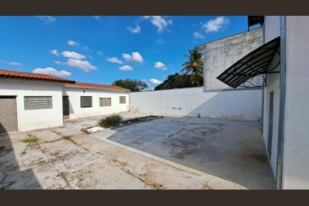 Casa à venda com 230m², 3 quartos e 3 vagas