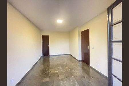 Casa à venda com 4 quartos, 162m² em Itaipu, Niterói