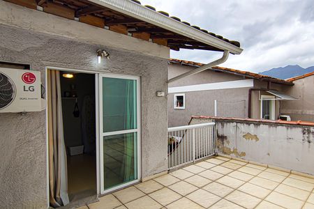 Casa de condomínio à venda com 134m², 2 quartos e 2 vagas Casa de condomínio à venda com 134m², 2 quartos e 2 vagasterraço