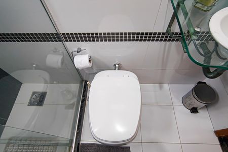 Casa de condomínio à venda com 134m², 2 quartos e 2 vagas Casa de condomínio à venda com 134m², 2 quartos e 2 vagasBanheiro 1