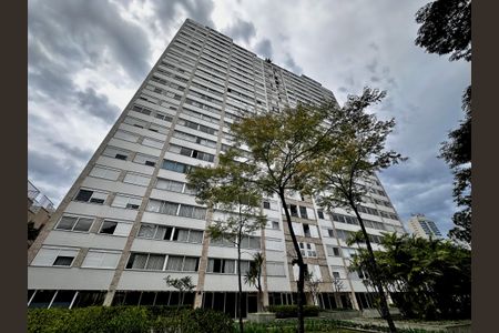 Apartamento à venda com 170m², 4 quartos e 2 vagas Apartamento à venda com 170m², 4 quartos e 2 vagasFachada Bloco