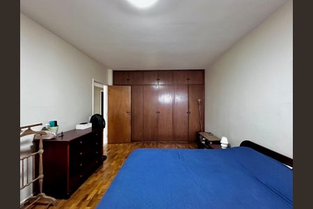 Apartamento à venda com 170m², 4 quartos e 2 vagas Apartamento à venda com 170m², 4 quartos e 2 vagasSuíte
