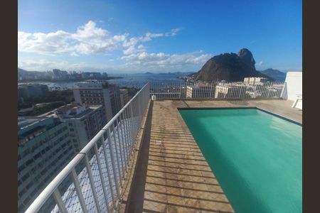 Apartamento à venda com 93m², 2 quartos e 1 vagaFoto 03