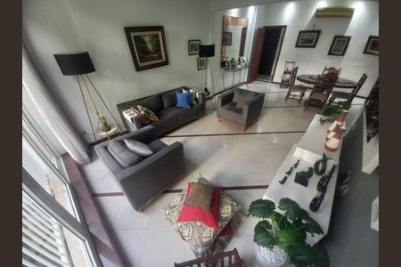 Apartamento à venda com 118m², 3 quartos e sem vagaFoto 02