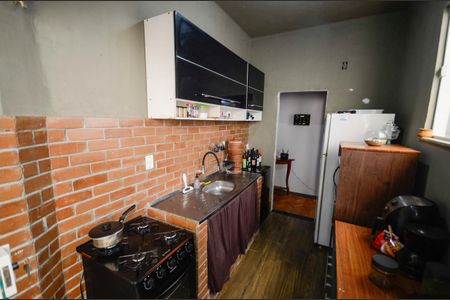 Apartamento à venda com 90m², 2 quartos e 1 vaga Apartamento à venda com 90m², 2 quartos e 1 vagaCozinha