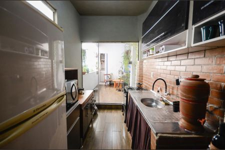 Apartamento à venda com 90m², 2 quartos e 1 vaga Apartamento à venda com 90m², 2 quartos e 1 vagaCozinha