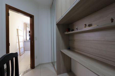 Apartamento à venda com 68m², 2 quartos e 2 vagasQuarto 1
