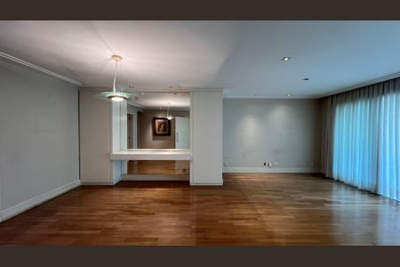 Apartamento à venda com 162m², 3 quartos e 4 vagas Apartamento à venda com 162m², 3 quartos e 4 vagasSala