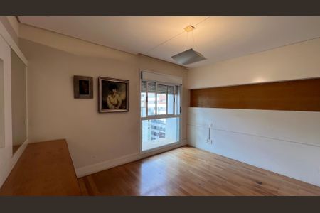 Apartamento à venda com 162m², 3 quartos e 4 vagas Apartamento à venda com 162m², 3 quartos e 4 vagasSuíte 3