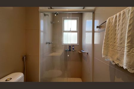 Apartamento à venda com 162m², 3 quartos e 4 vagas Apartamento à venda com 162m², 3 quartos e 4 vagasBanheiro da Suíte 2