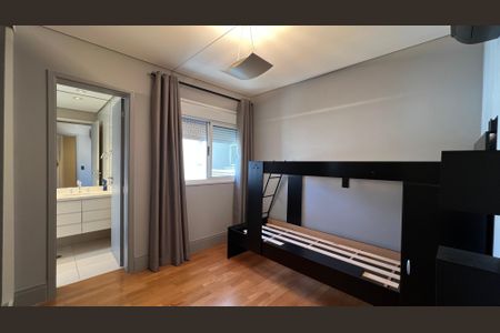 Apartamento à venda com 162m², 3 quartos e 4 vagas Apartamento à venda com 162m², 3 quartos e 4 vagasSuite 1